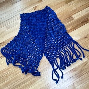 Fashion scarf, 6 foot long and blue in excellent condition